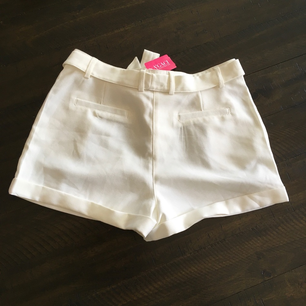 💖NWT Shorts 💖 - Picture 4 of 4